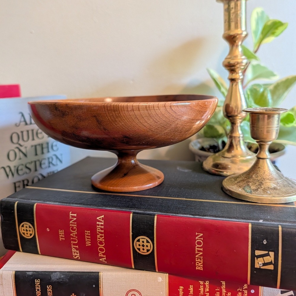 Vintage Myrtlewood Pedestal Bowl Mid Century Modern Oregon Wood Footed Dish 7in